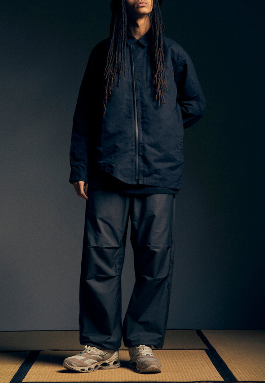 ветровка  из германии вид сбоку