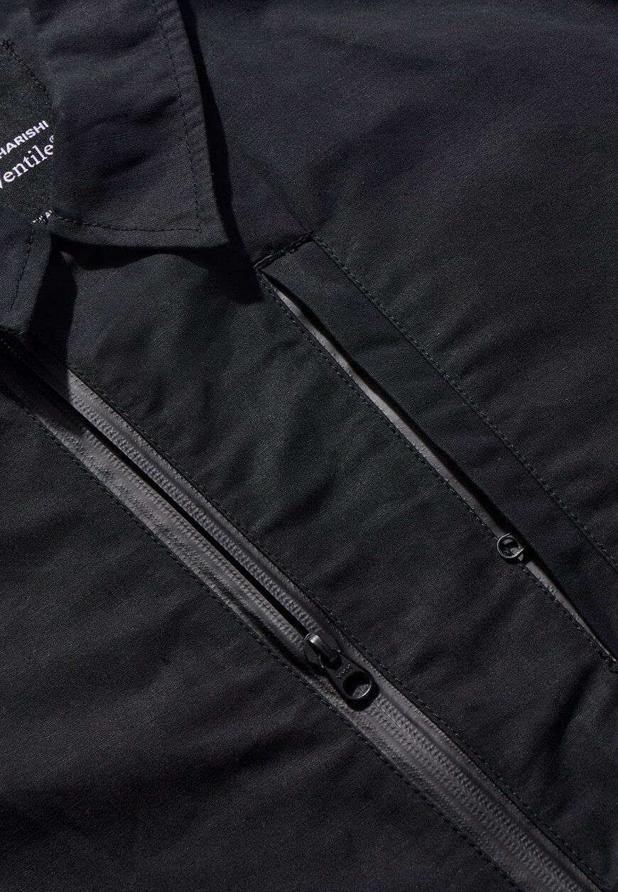 ветровка  для взрослого возраста с изнаночной стороны