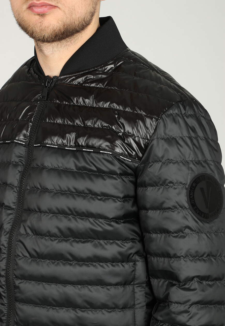 

Ветровка Versace Jeans Couture, Черный