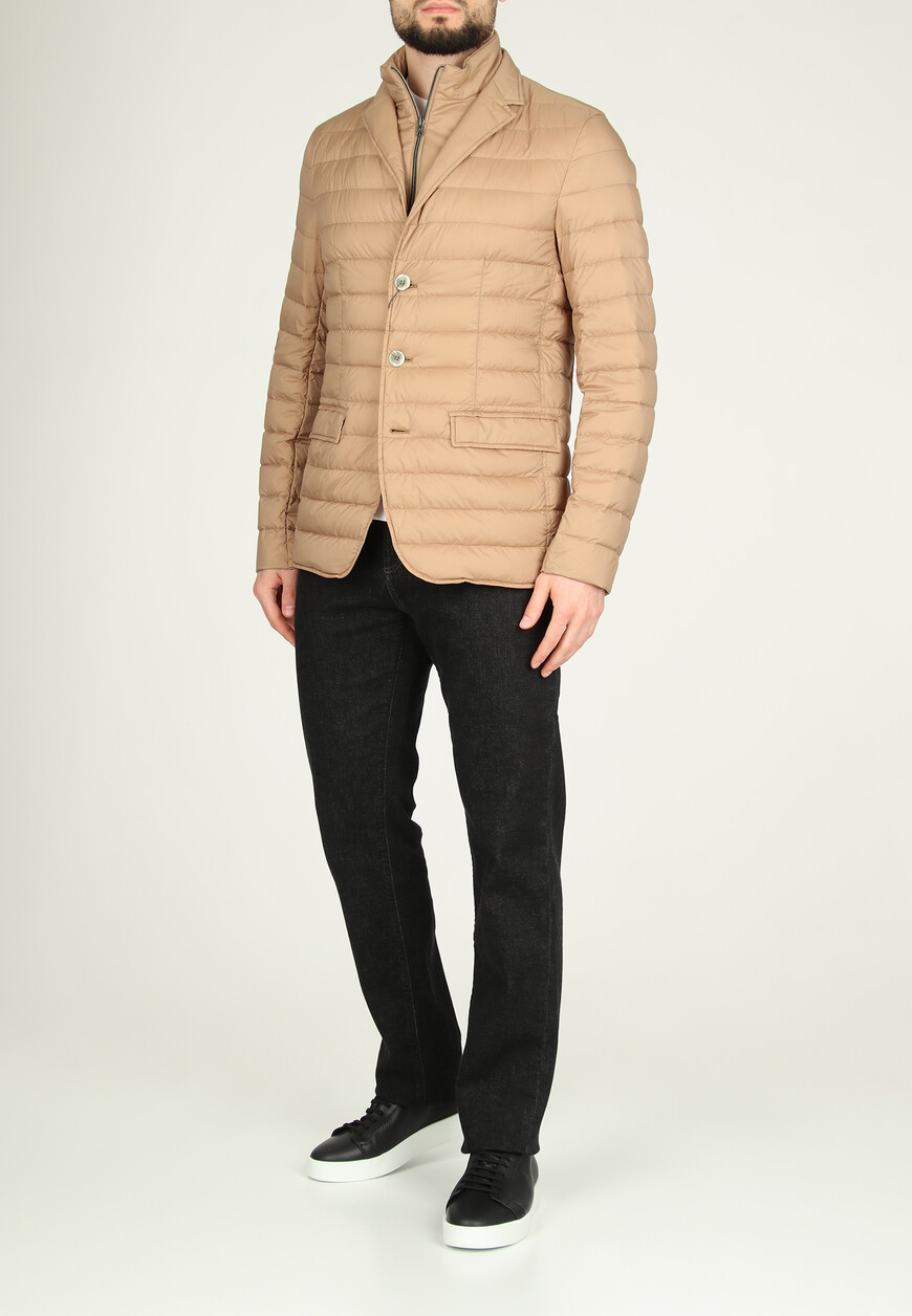 куртка  от бренда herno вид слева