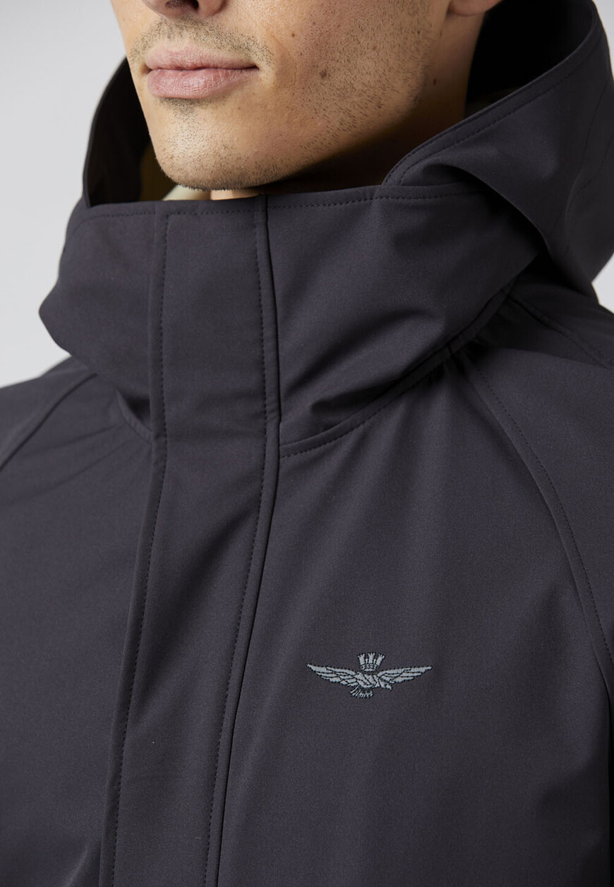 куртка  из проверенных материалов спереди