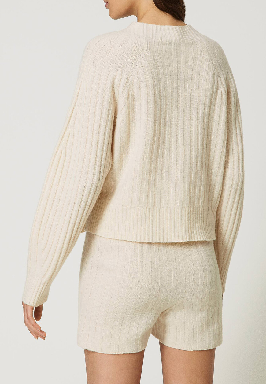 джемпер  232TP3202 по акции