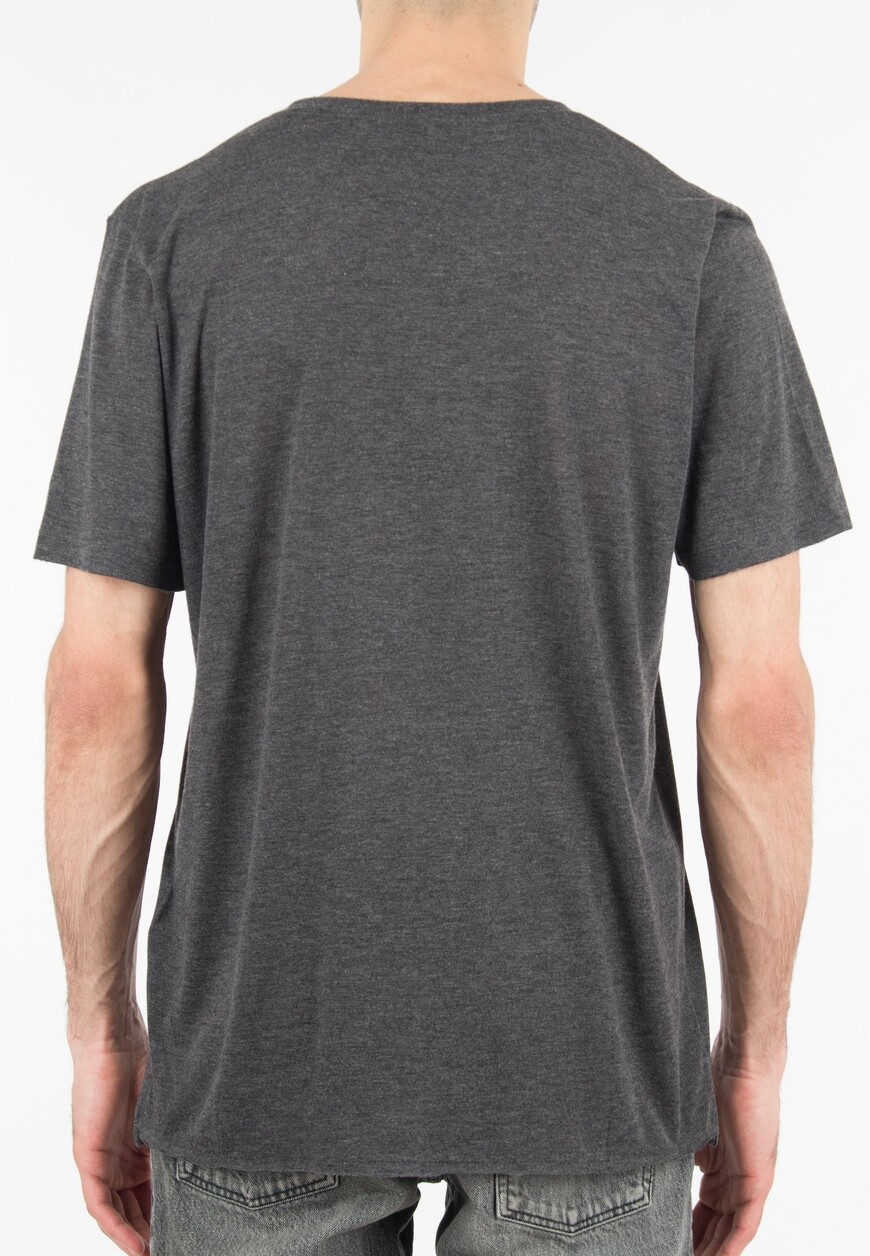 футболка  605250 YBQK2120 по акции