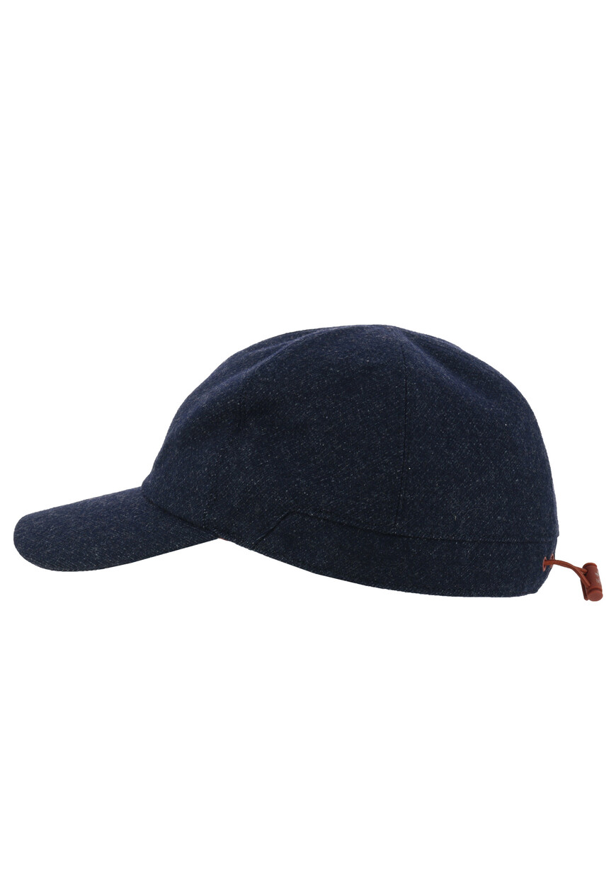 бейсболка  FAD89571 по акции