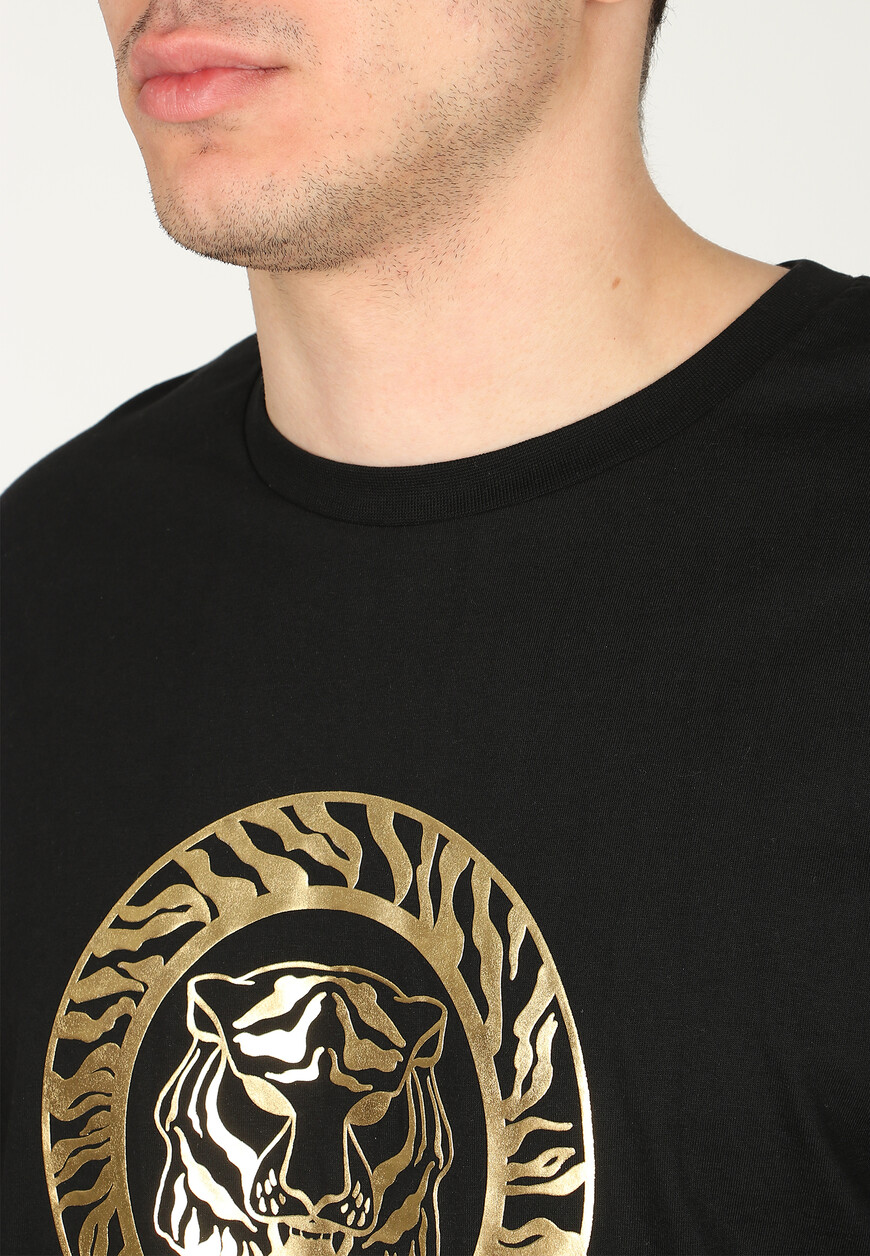 футболка  75OAHT01 со скидкой