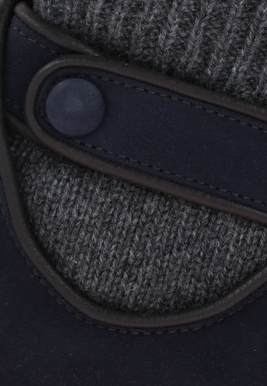 перчатки  744130 0A204 со скидкой