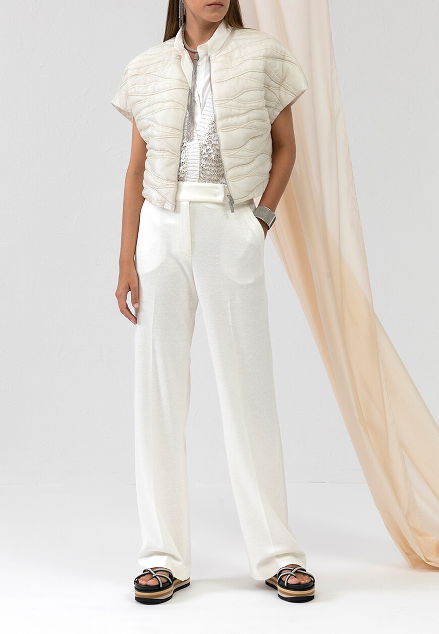 жилет  от бренда peserico aurea вид слева