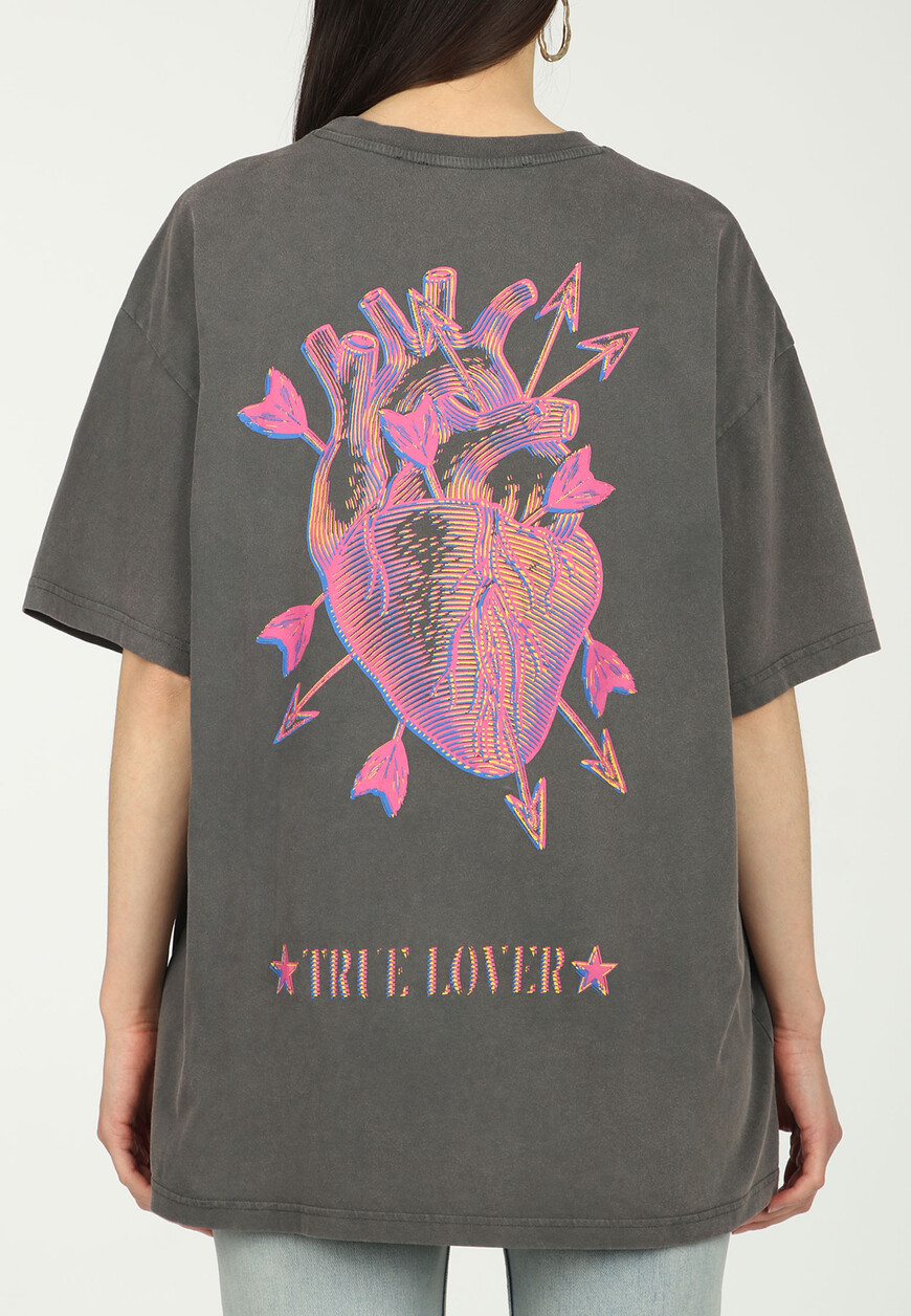 Товар черного цвета по низкой цене