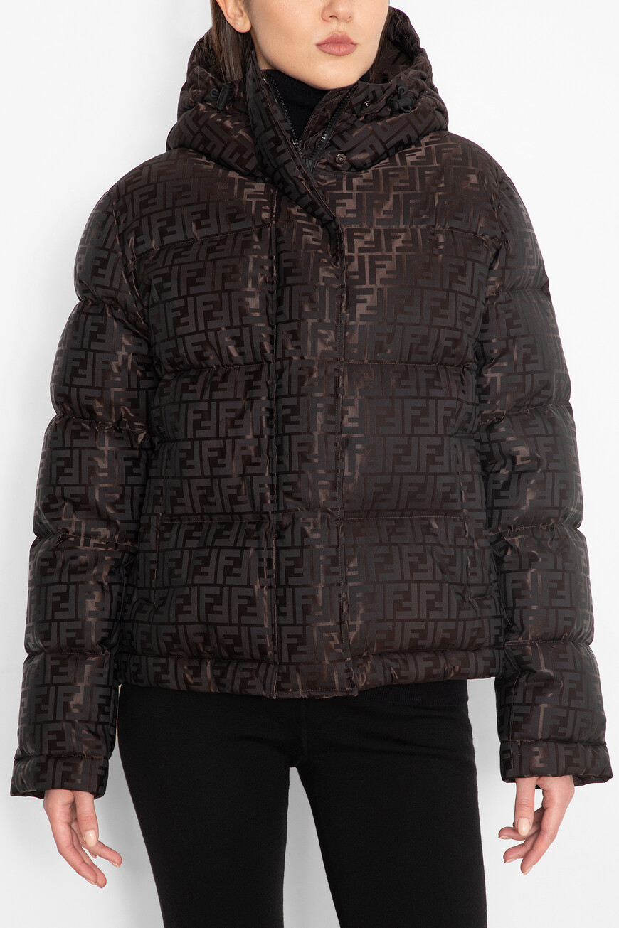 

Пуховик Fendi, Т.коричневый