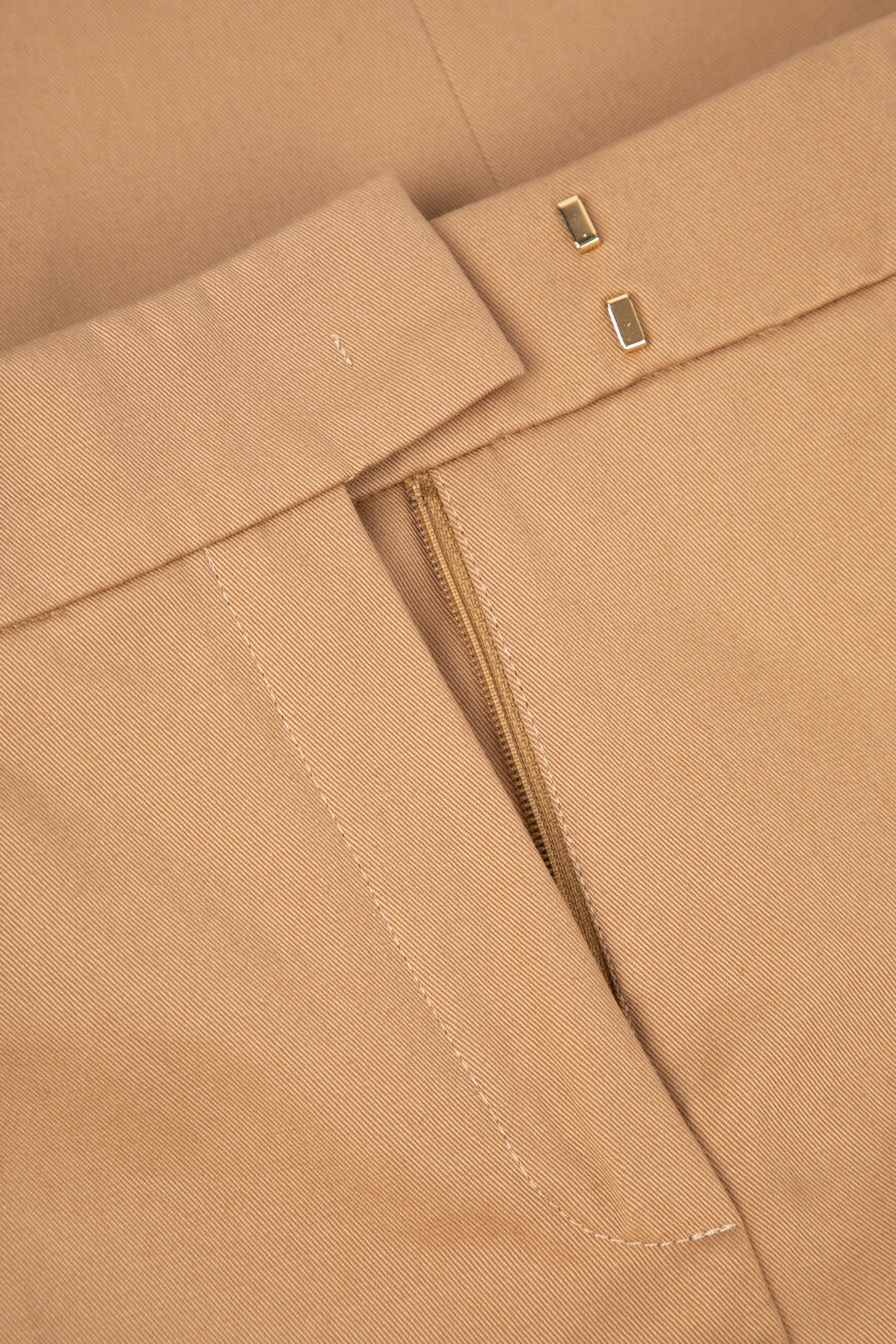 брюки  модель azienda 540813 AZIENDA 2330 со скидкой