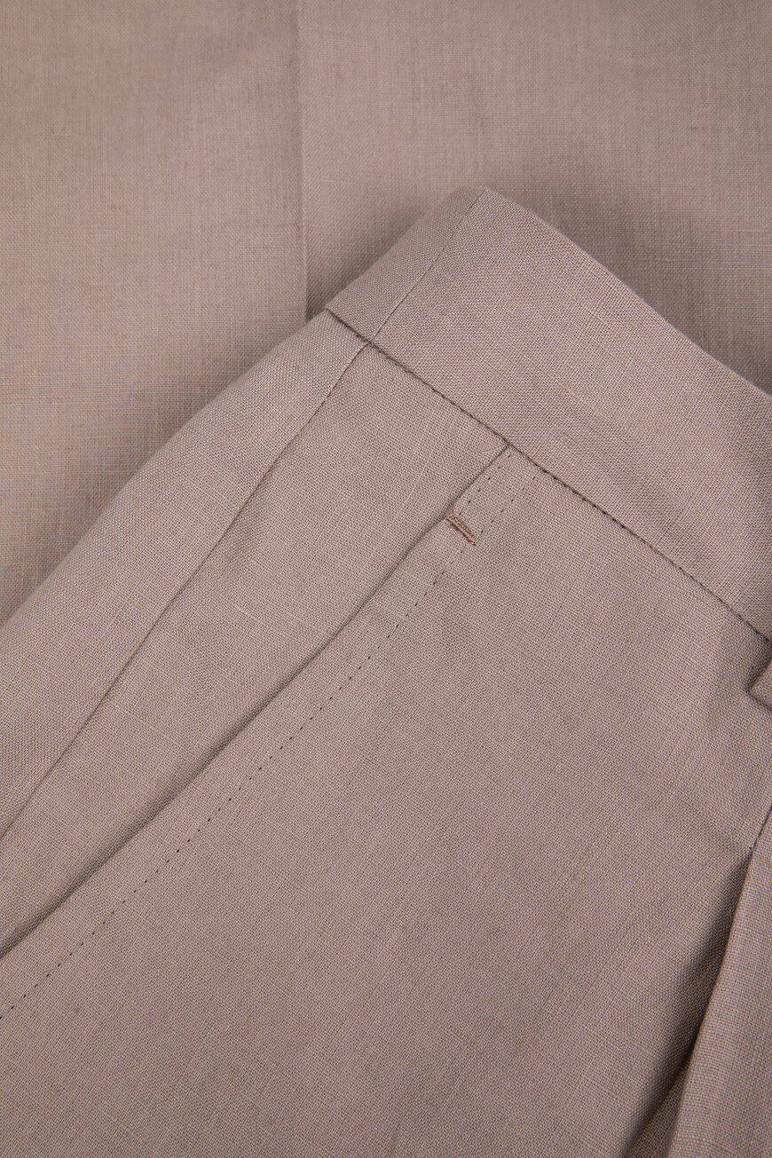 брюки  D55113K0961C02000 на официальном сайте