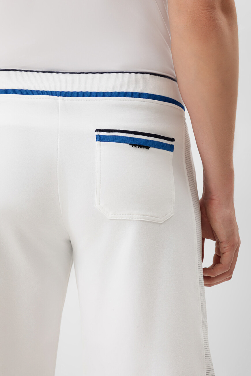 шорты  модель из линейки sr luxury tech K111036B3T T24257 3100 по низкой цене