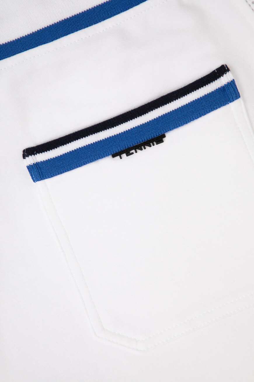 шорты  модель из линейки sr luxury tech K111036B3T T24257 3100 на официальном сайте