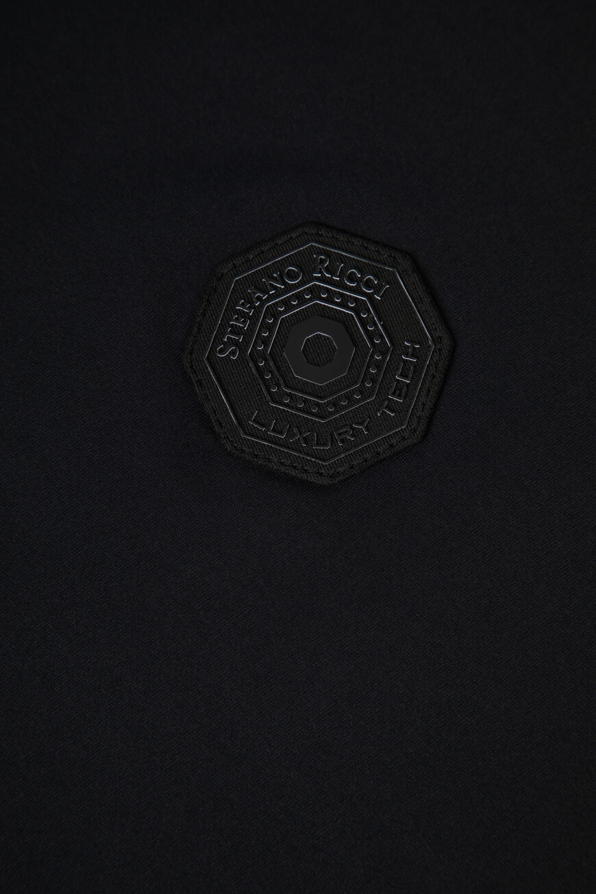 футболка  модель из линейки sr luxury tech MYH4200040 A15540 NEWH на официальном сайте