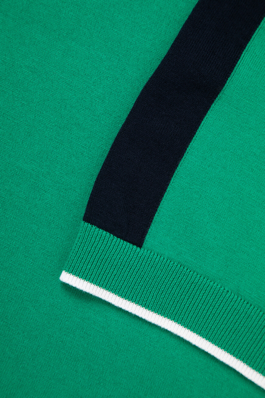 поло  модель из линейки sr luxury tech K818077P31 F24280 3309 на официальном сайте