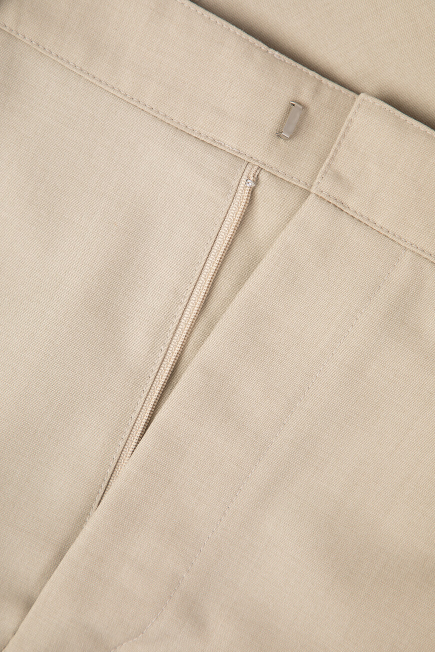 шорты  FB0978 AR8T F1MTE со скидкой