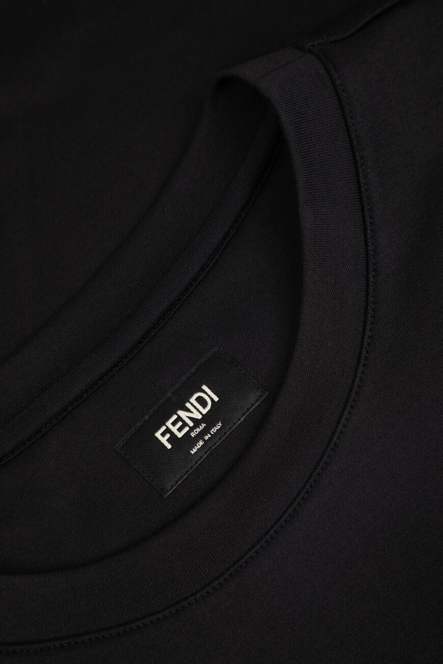 футболка  FY0936 AR6W F0QA1 по распродаже