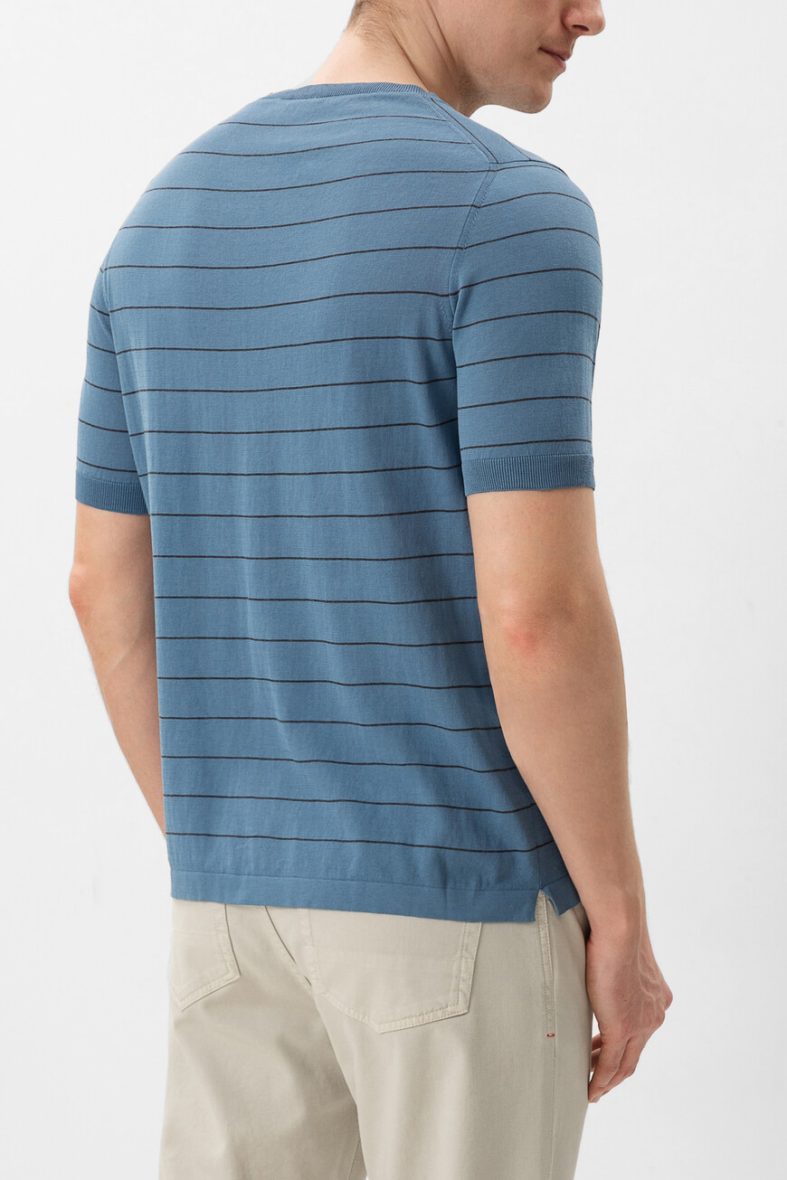 футболка  MG8247 Y0464 740 по акции