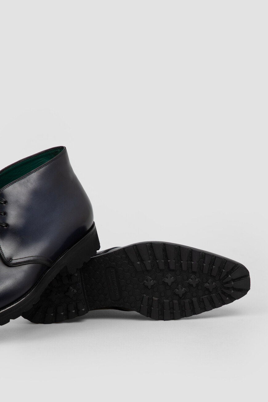 дерби  UO01_M4231 VAN B073 на официальном сайте