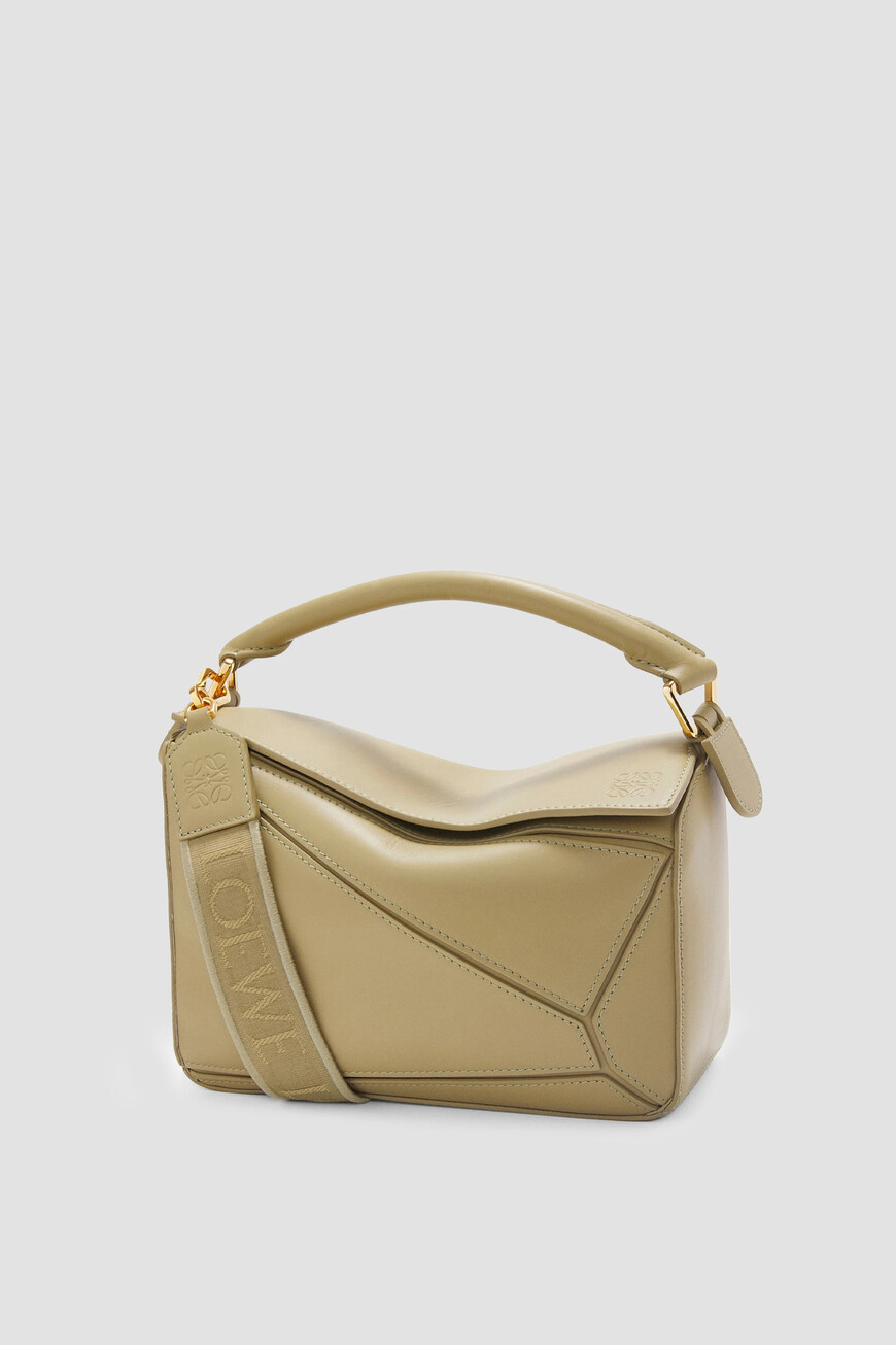 

Сумка Loewe Модель Puzzle, Зеленый
