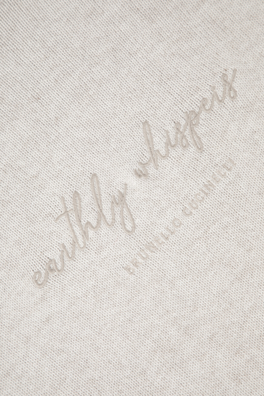 свитер  M16709403P C9610 на официальном сайте