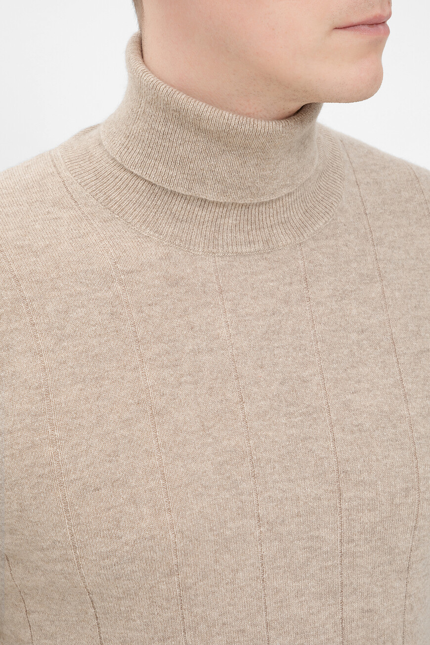 водолазка  UMU30L O2K08 9700 купить с доставкой