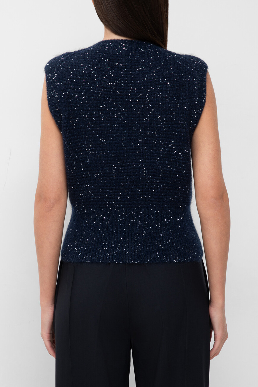 жилет  MAD214F095 D723 0000 5146 по акции