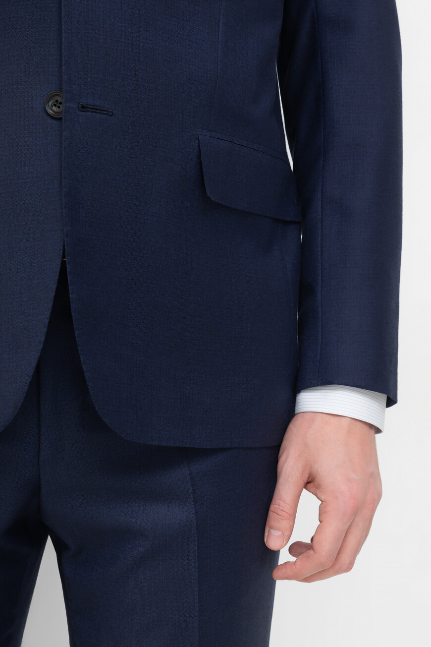 костюм  UA81K0101E20007 по низкой цене