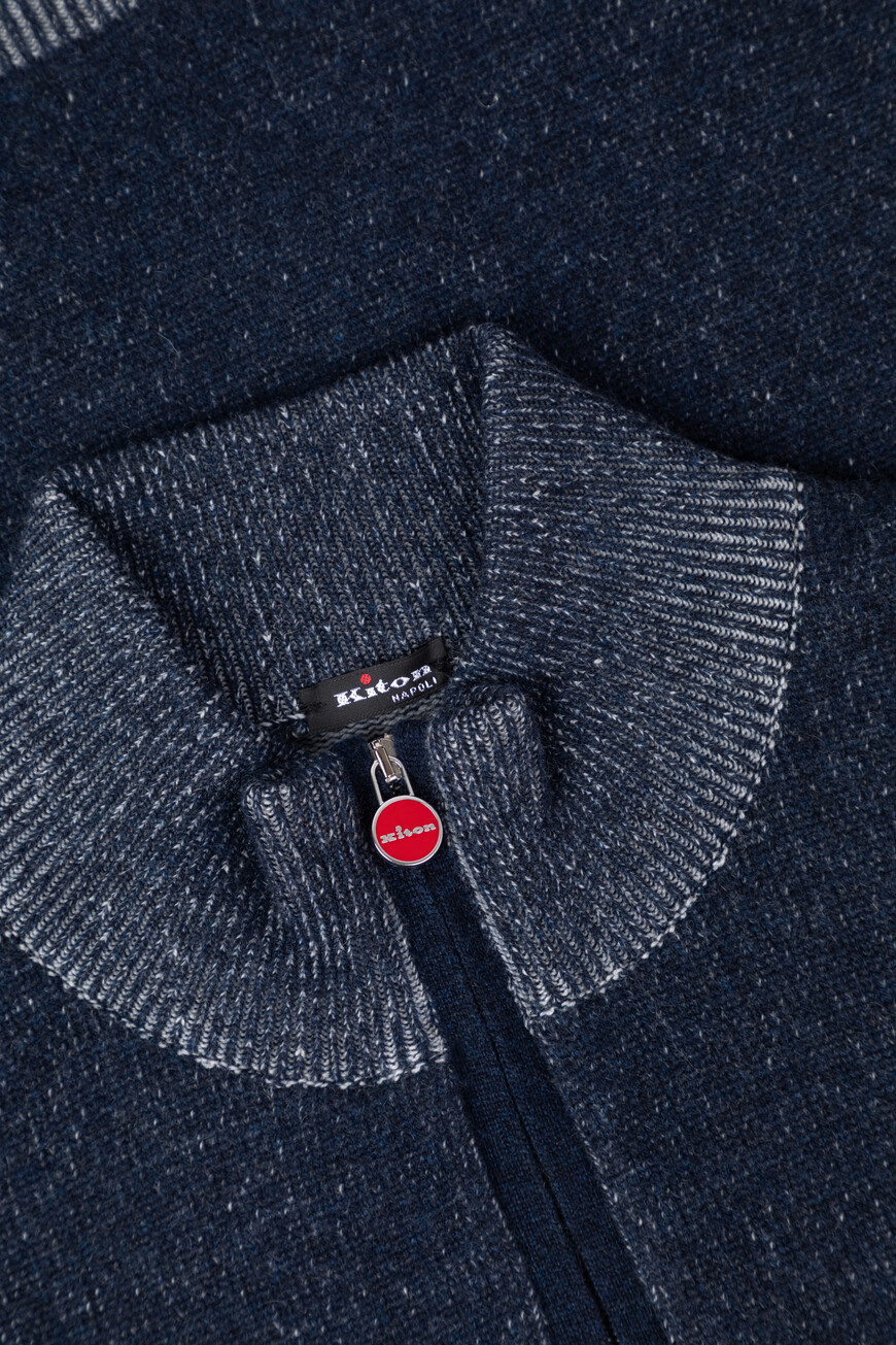 джемпер  UMK1483V147001 со скидкой