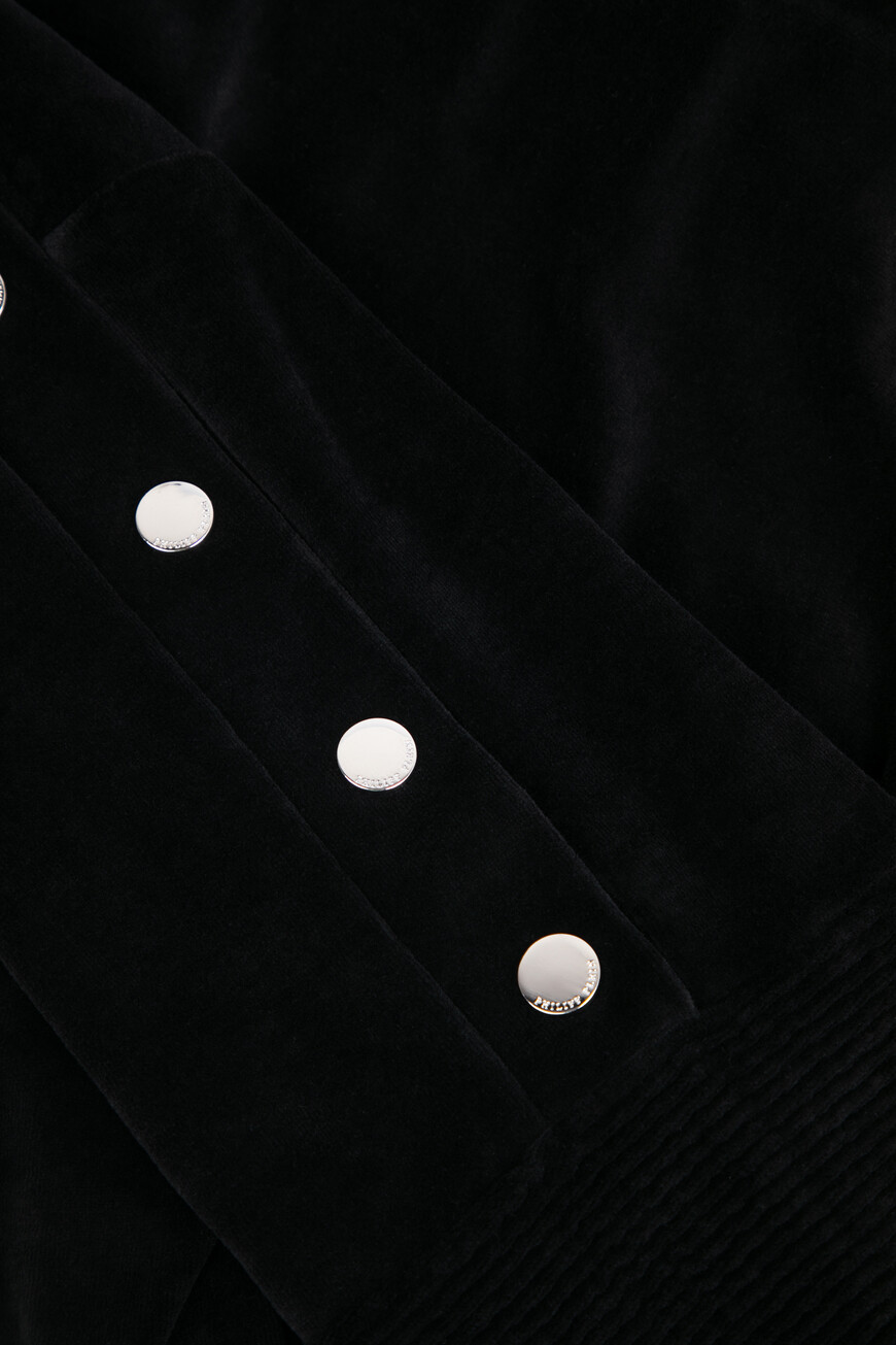 Продукция для мужчин по распродаже