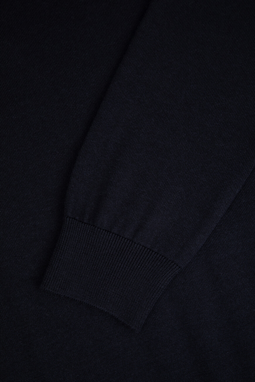 поло  KBP001M0230VCRS00 N220 на официальном сайте