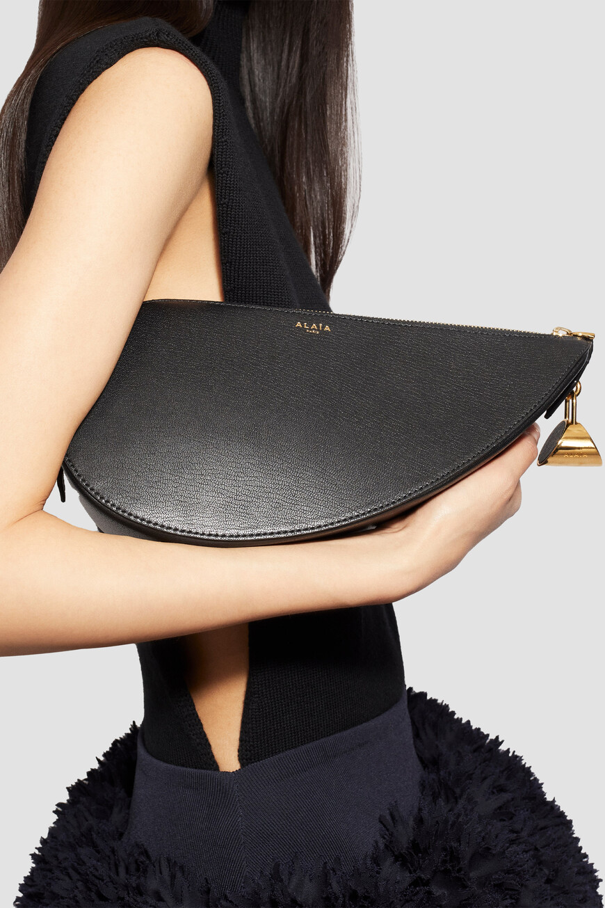 сумка  модель le demi-cœur AA1S03435CA212 999 по акции