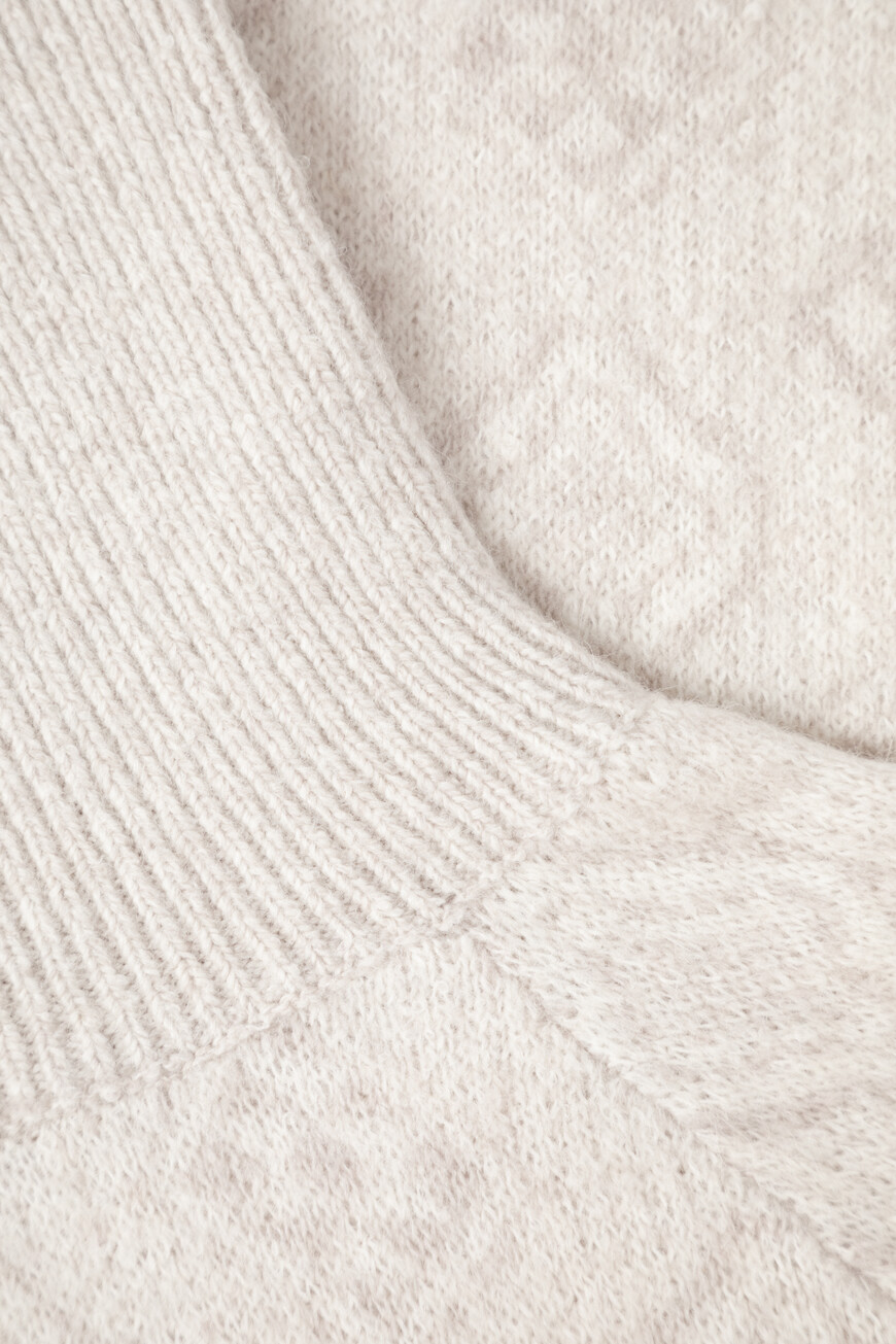 водолазка  модель geometric jacquard MSO708503 CDG31 со скидкой