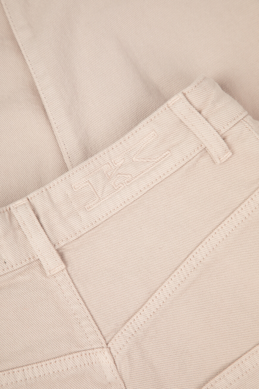 джинсы  DJ56103K0906D0400F оригинал