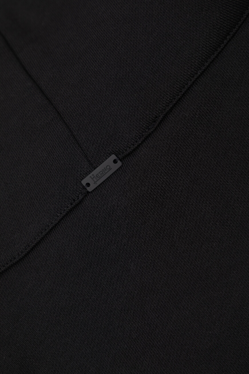 

Худи Herno Модель Из Линейки Laminar Sartorial Engineering, Черный