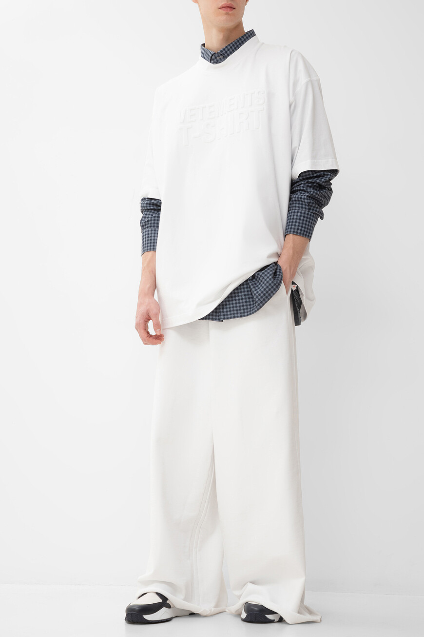 брюки  WA65SP110W 1302  WHITE на официальном сайте