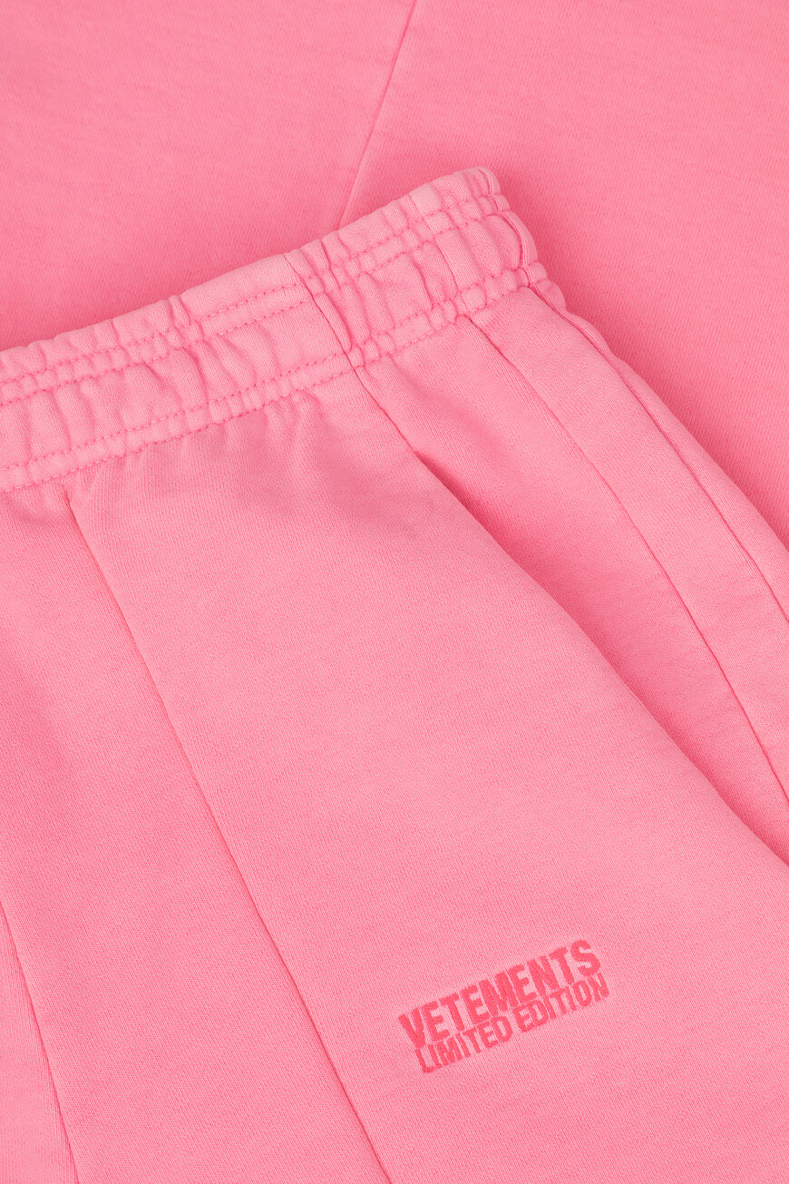 брюки  WA65SP110P 1302 PINK на официальном сайте