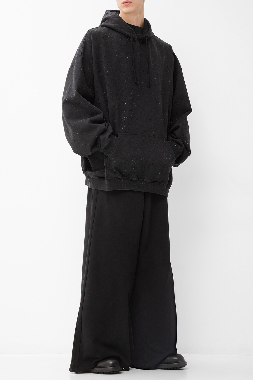 худи  UA65HD700B 1302 BLACK на официальном сайте