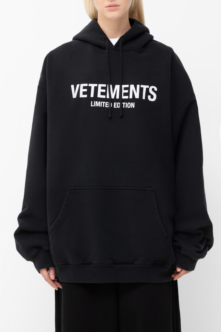 худи  UA65HD250B 1302 BLACK купить с доставкой