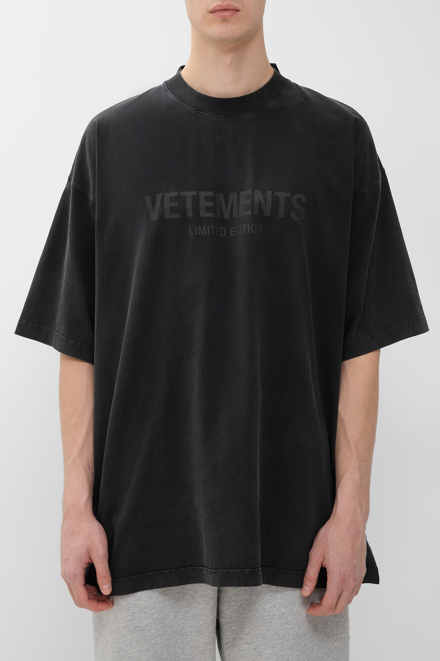 

Футболка Vetements, Черный