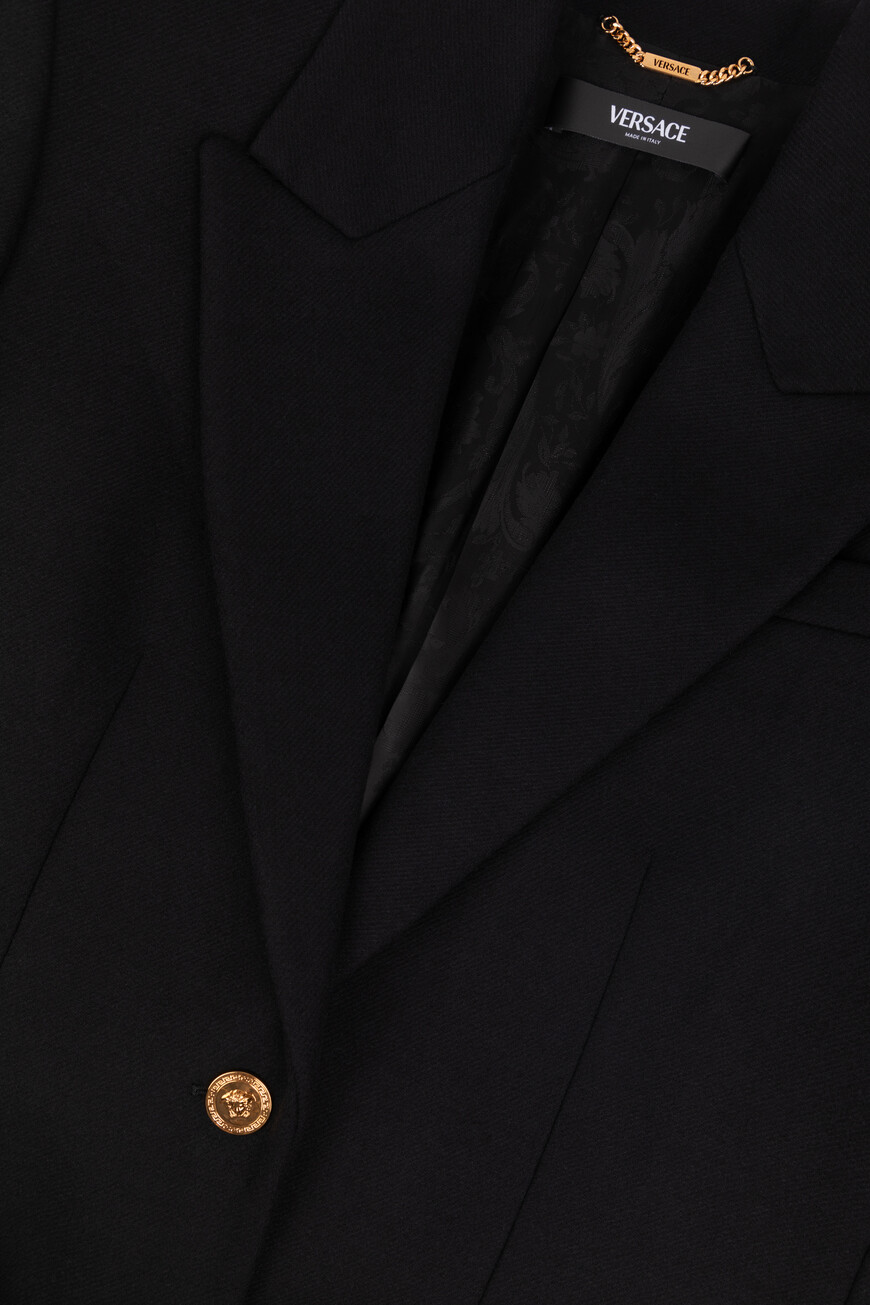 пальто  1010327 1A01597 1B000 по распродаже