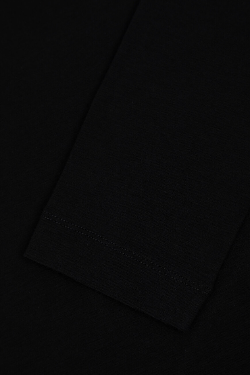 лонгслив  M0T18B0107 C101 оригинал