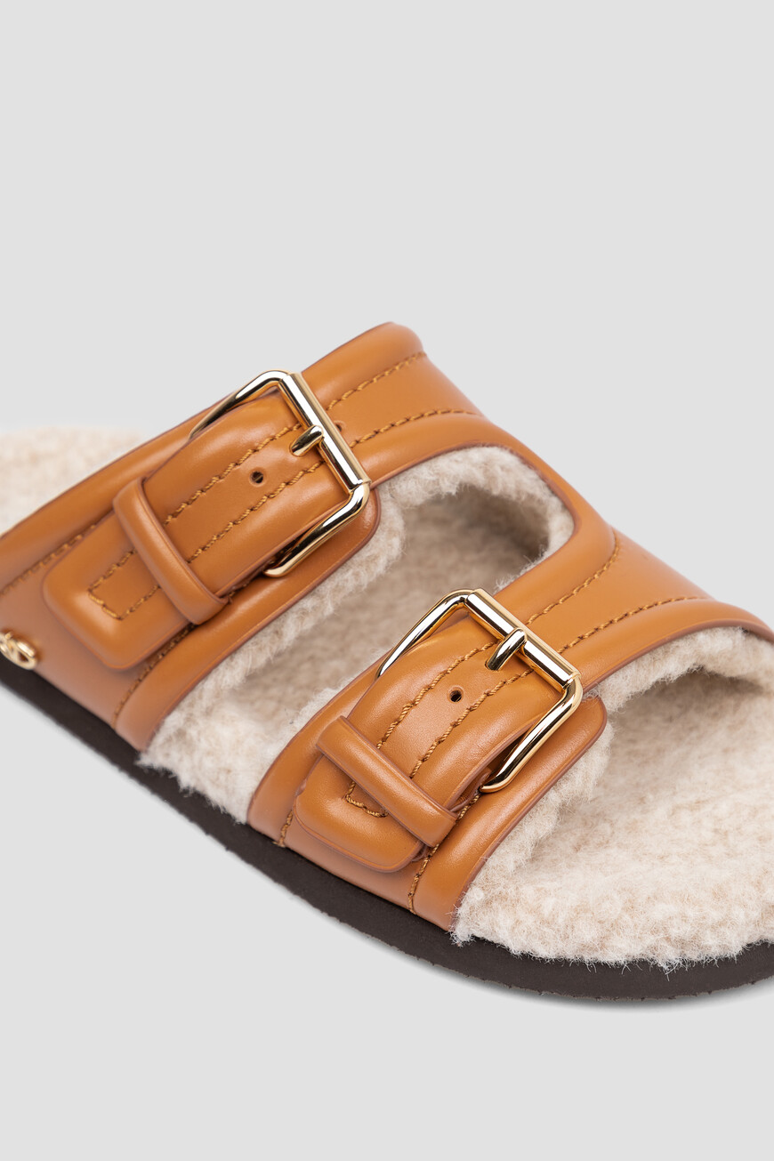 сандалии  модель fussfriend 5W2S0IZ4SQP ZT6 по распродаже