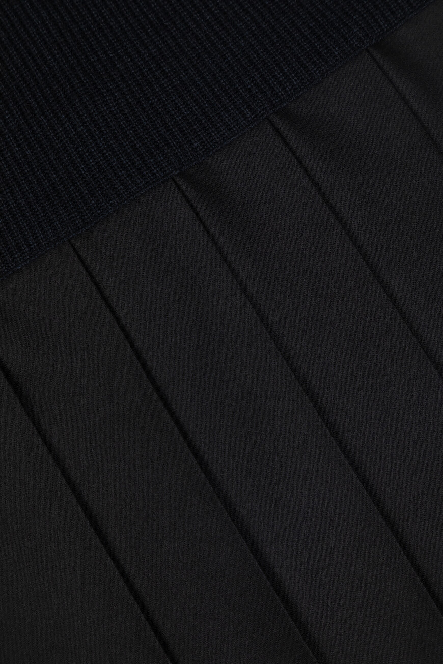 платье  модель platinum ABD224F651 L039 0000 825 на официальном сайте