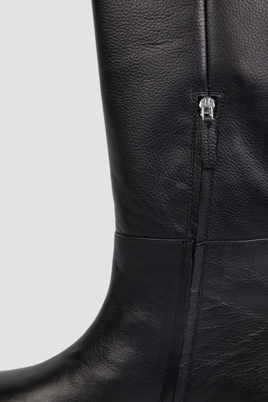 ботинки  8Y0106_L034 FB30 на официальном сайте