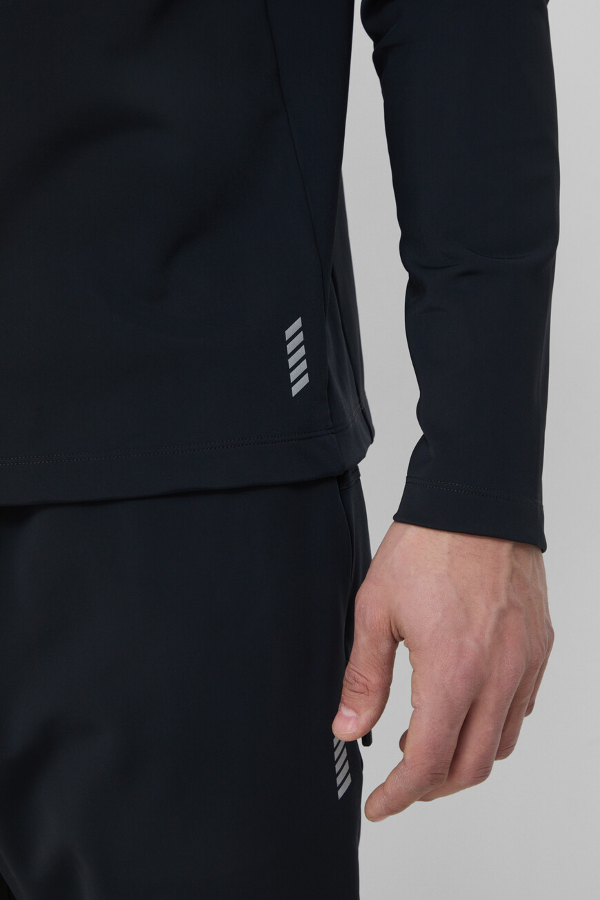 лонгслив  модель из коллекции sr luxury tech MYH4400010 A15540 NEVC по низкой цене