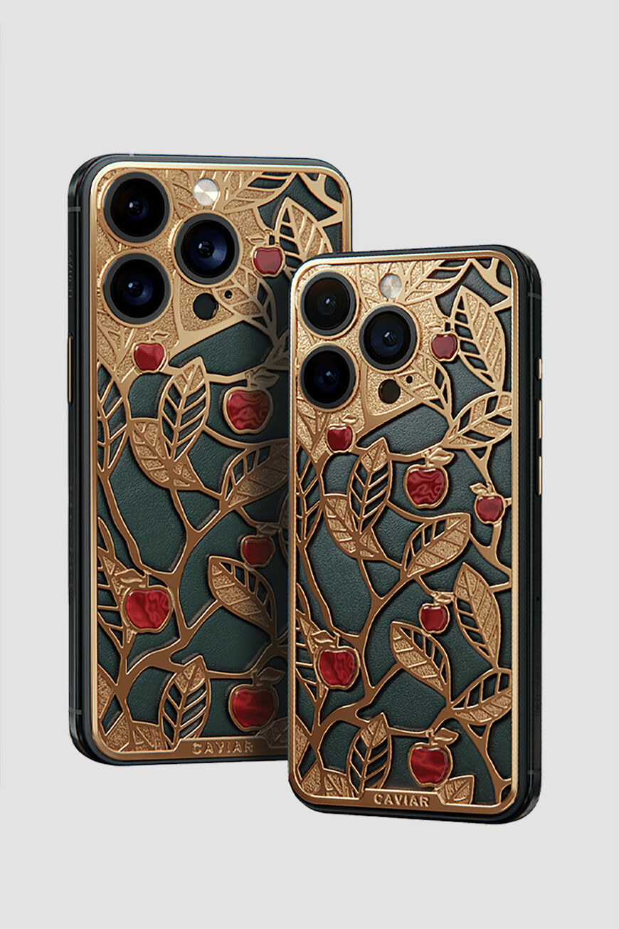 iphone 15 pro max 1tb  модель sweet apples от бренда caviar вид слева