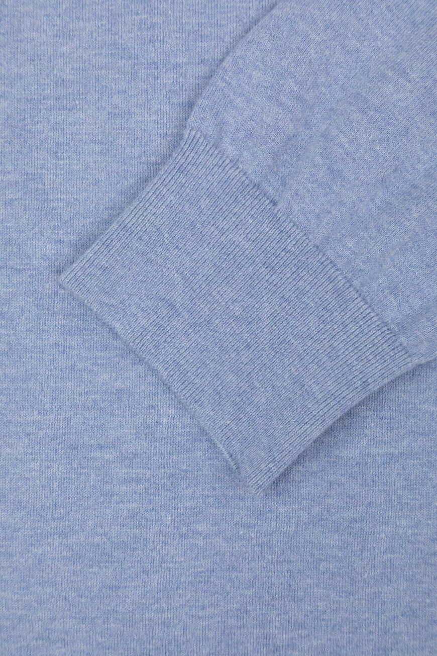 свитер  25411649 383. по распродаже