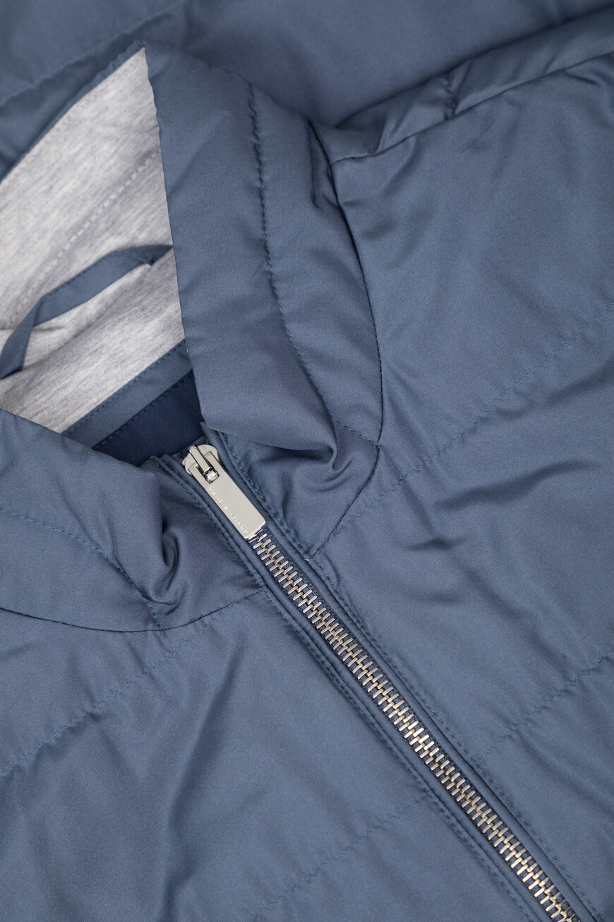 жилет  25412092 635 оригинал