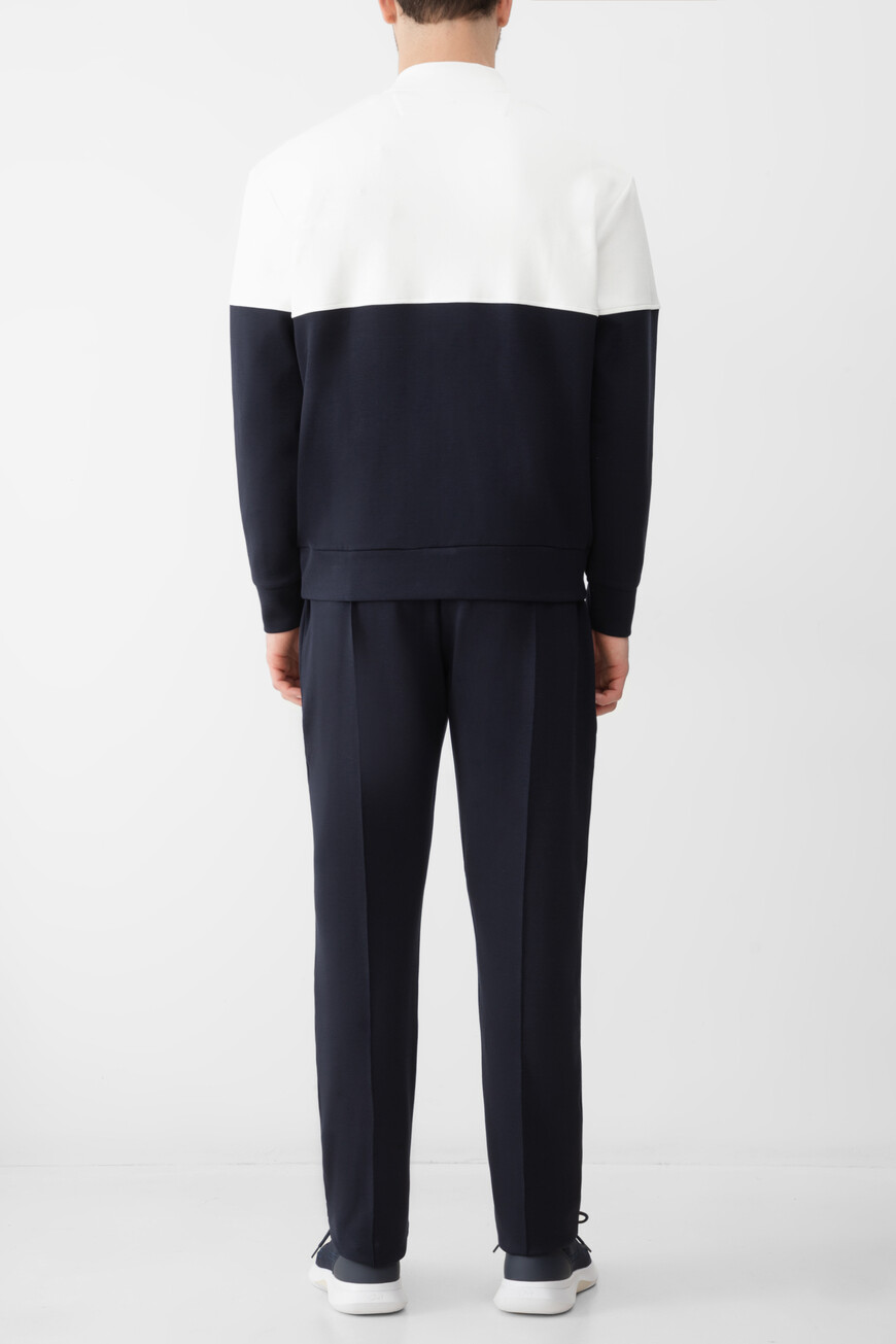 костюм спорт  25411903 236 по акции